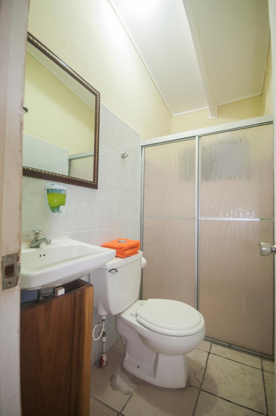 Cadillac Rock Hotel - Adults Only Hotel in Jaco