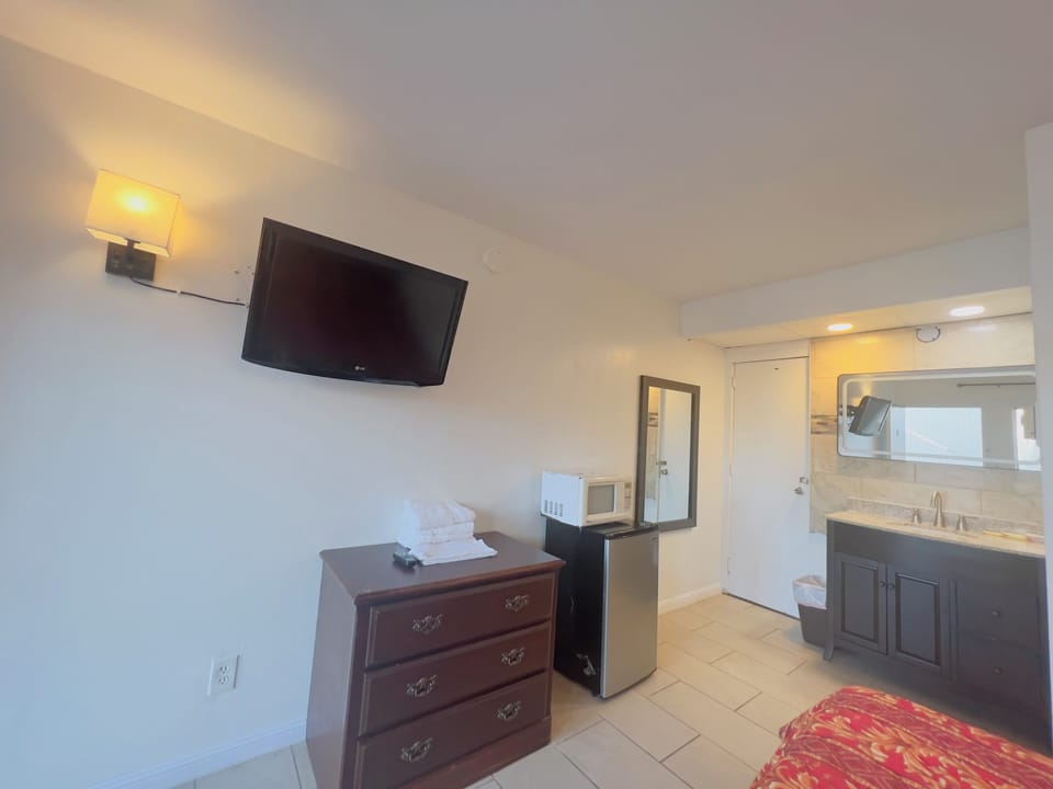 Standard Room | Bed sheets