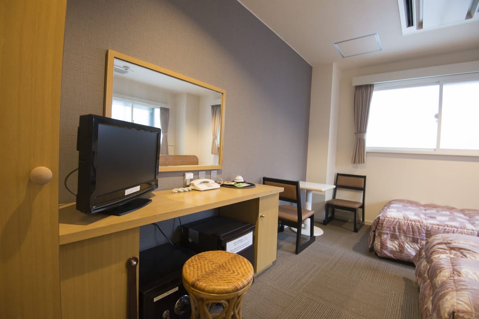 Twin Room, Non Smoking (No Children Allowed) | In-room safe, desk, WiFi (free)