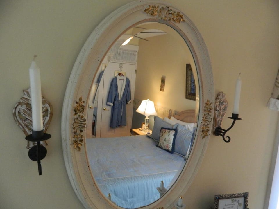 Room (The Hauck Room) | Individually decorated, individually furnished, iron/ironing board