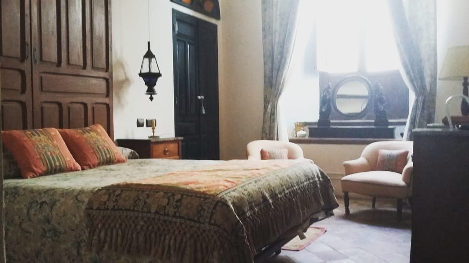 Double Room | Free minibar, in-room safe, desk, blackout drapes