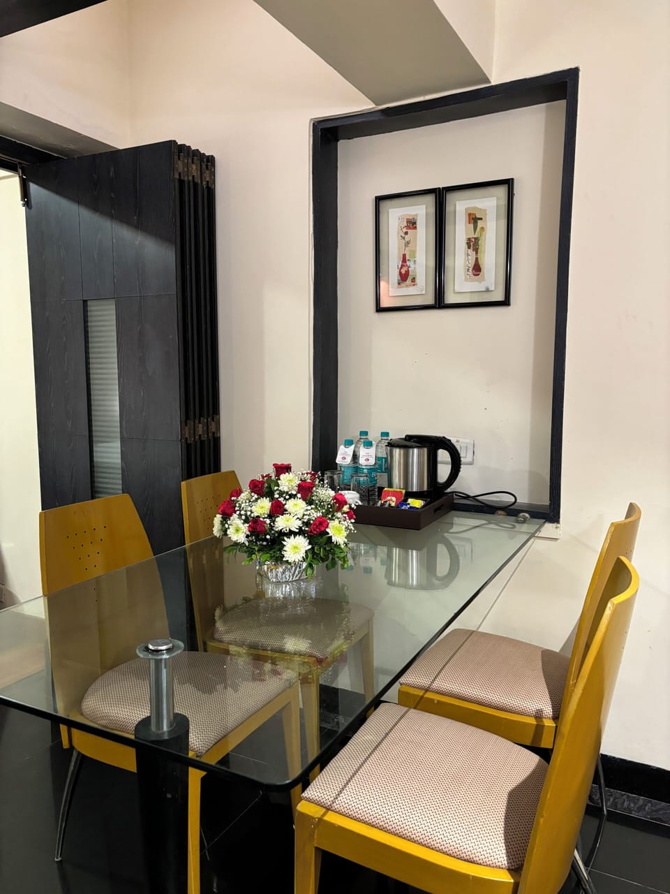 Suite Room | Breakfast meal | Daily English breakfast for a fee