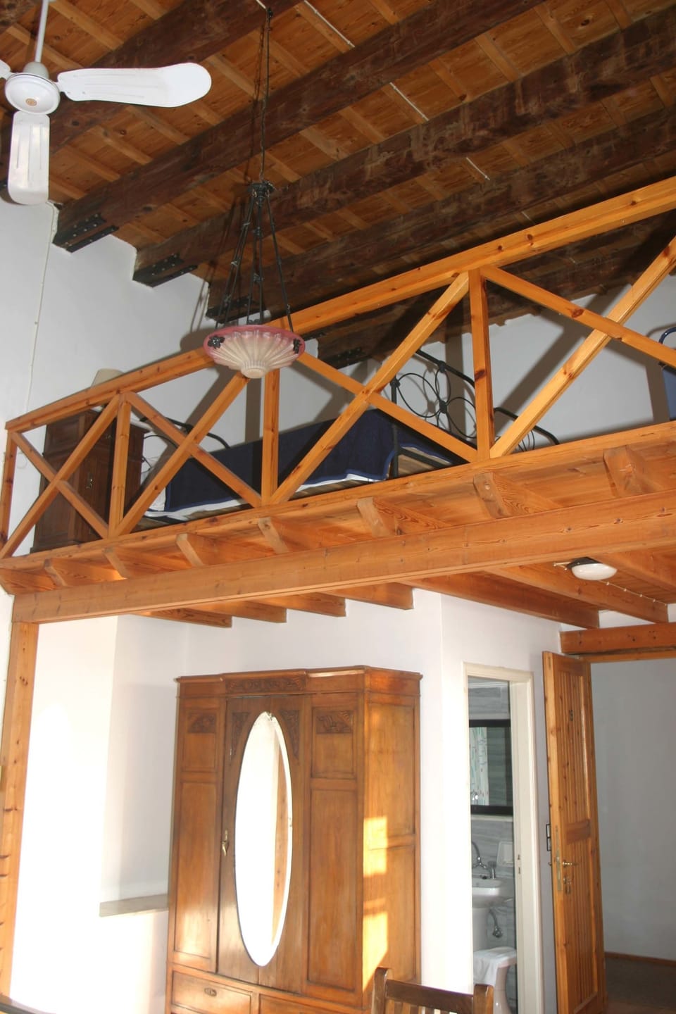 Duplex (Maisonette) | Desk, soundproofing, cribs/infant beds, free WiFi