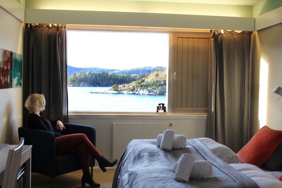 Deluxe Double Room, 1 King Bed | Desk, free WiFi, bed sheets