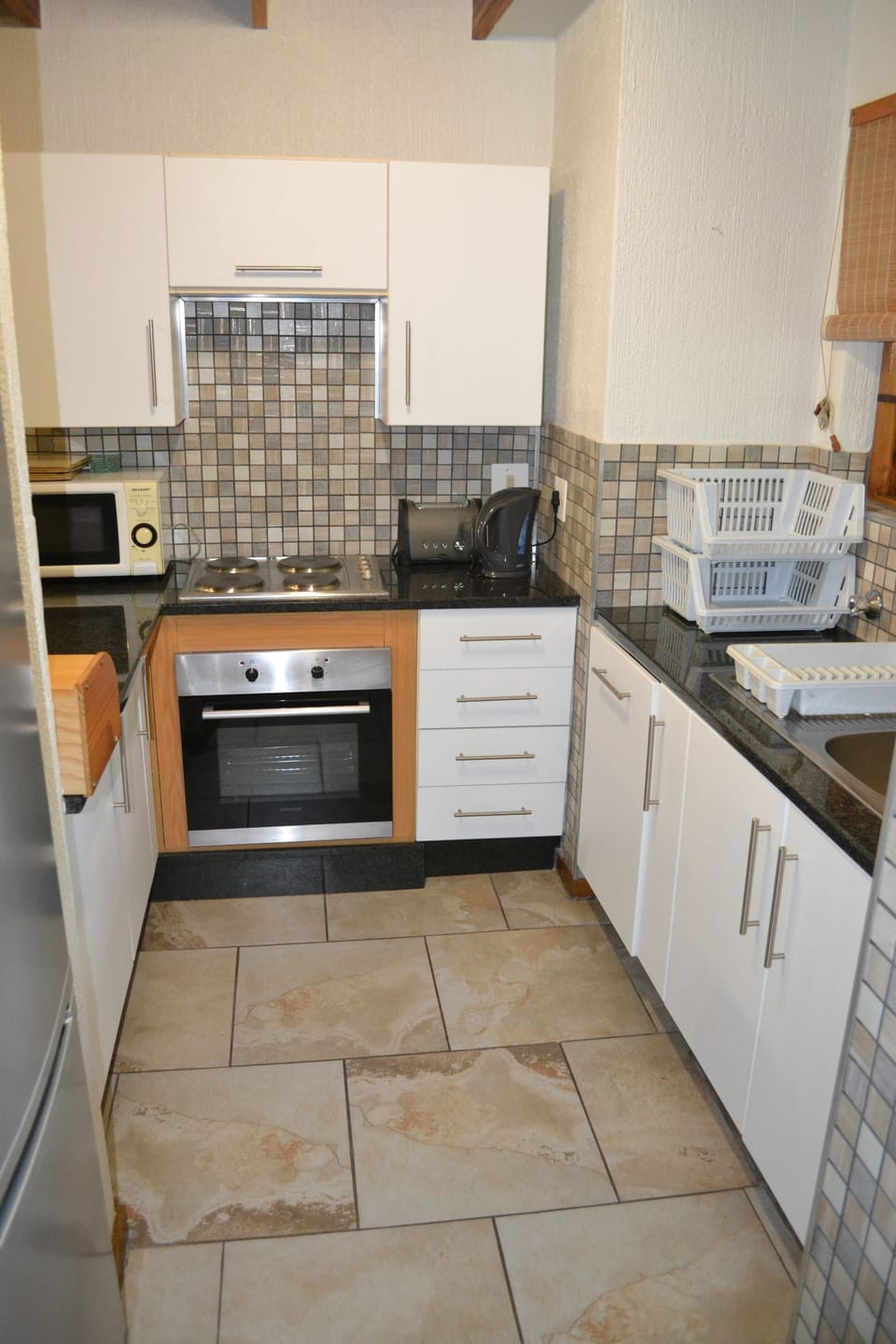 Family Chalet, 3 Bedrooms, Non Smoking | Private kitchen | Full-size fridge, microwave, oven, stovetop