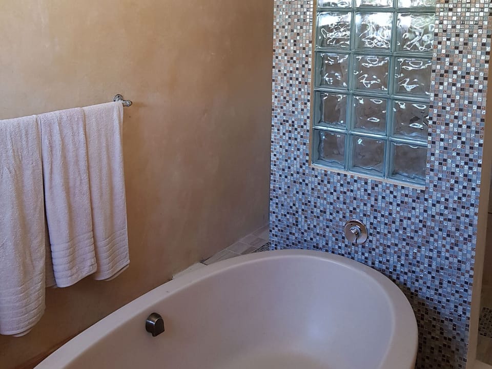 Free toiletries, towels