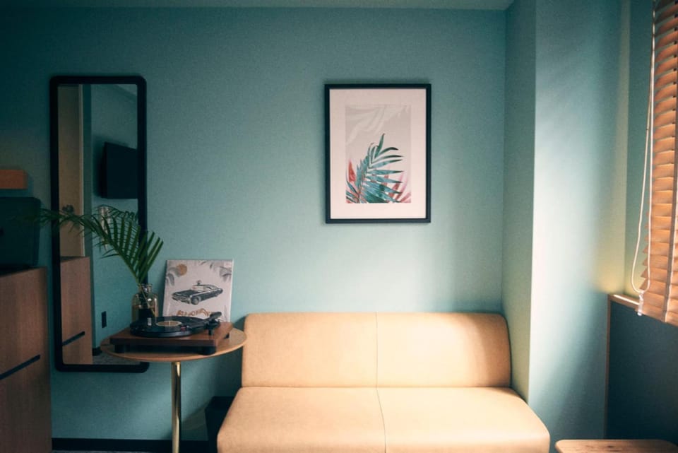 Desk, soundproofing, iron/ironing board, free WiFi