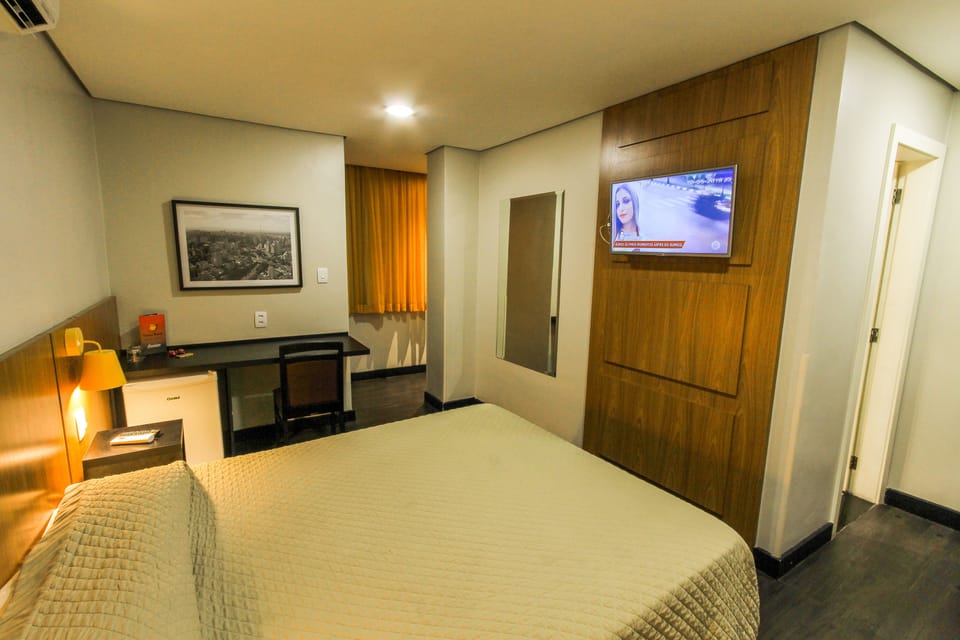 Deluxe Double Room, 1 Double Bed | Minibar, in-room safe, desk, free WiFi