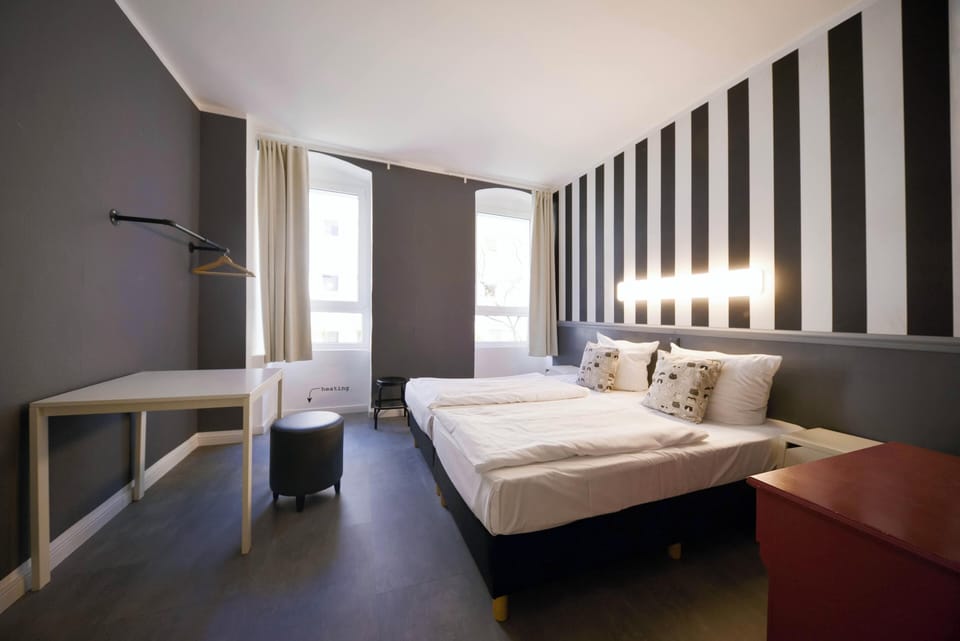 Double Room, Shared Bathroom | Iron/ironing board, free WiFi, bed sheets