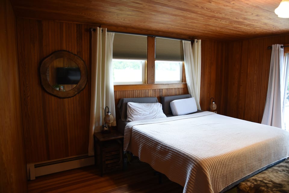 House | Free WiFi, bed sheets