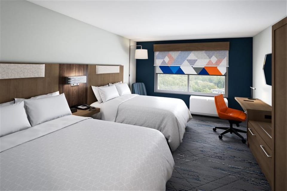 In-room safe, desk, blackout drapes, iron/ironing board