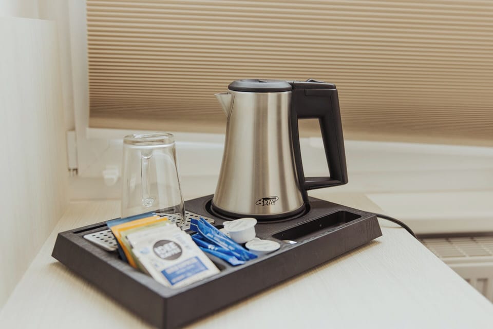 Single Room (XXS) | Desk, soundproofing, free WiFi, bed sheets