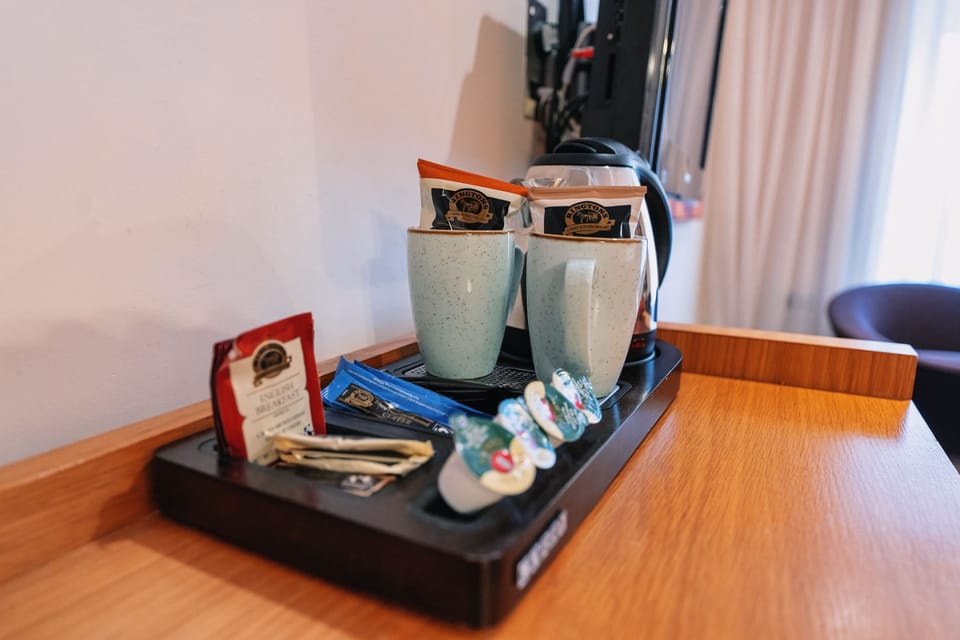 Cosy Double Room (The Townhouse) | Desk, iron/ironing board, free WiFi, bed sheets