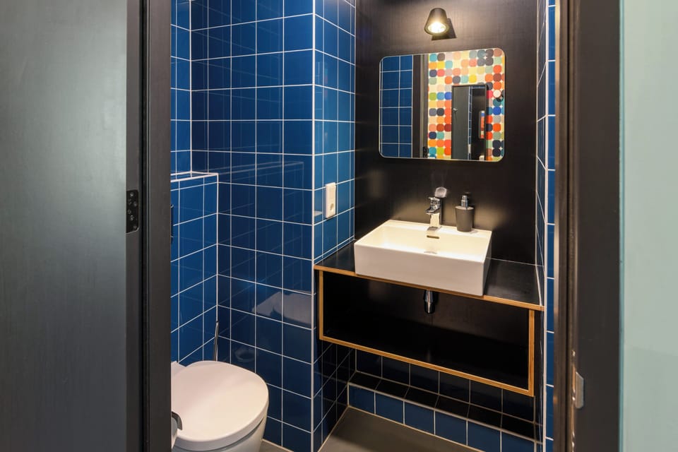 Comfort Double Room, Private Bathroom | Bathroom | Shower