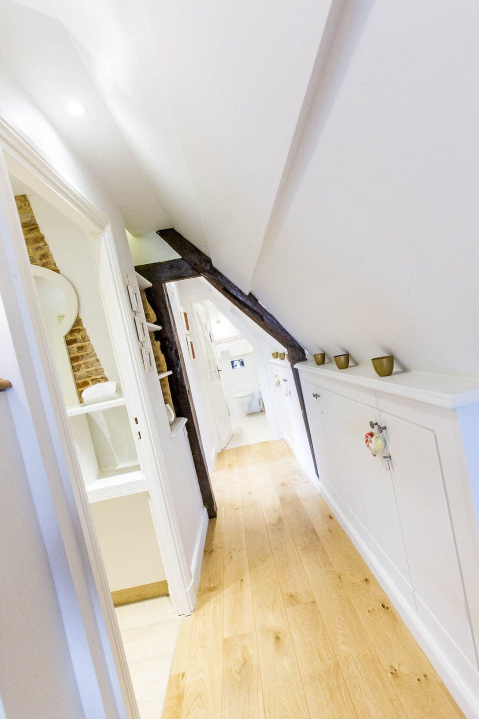 Basic Cottage | Premium bedding, pillowtop beds, minibar, in-room safe