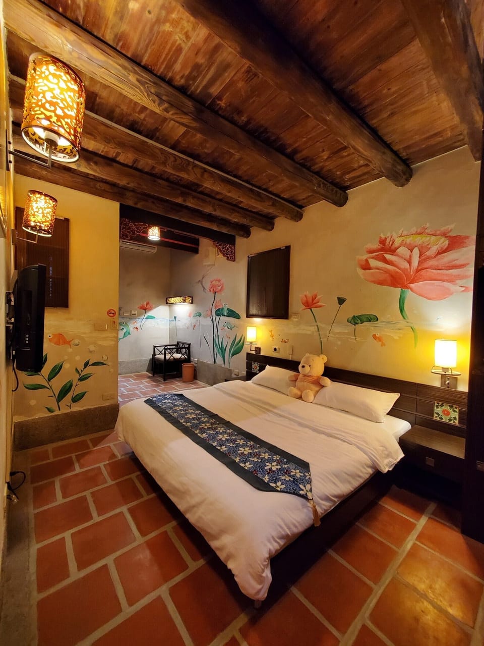 Family Quadruple Room | Individually decorated, desk, free WiFi, bed sheets