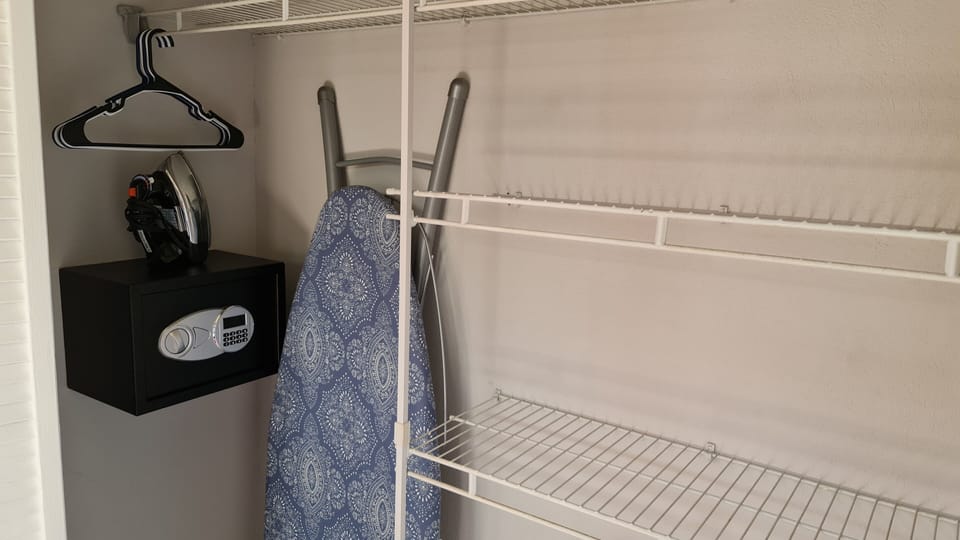 Apartment, Ground Floor | Iron/ironing board