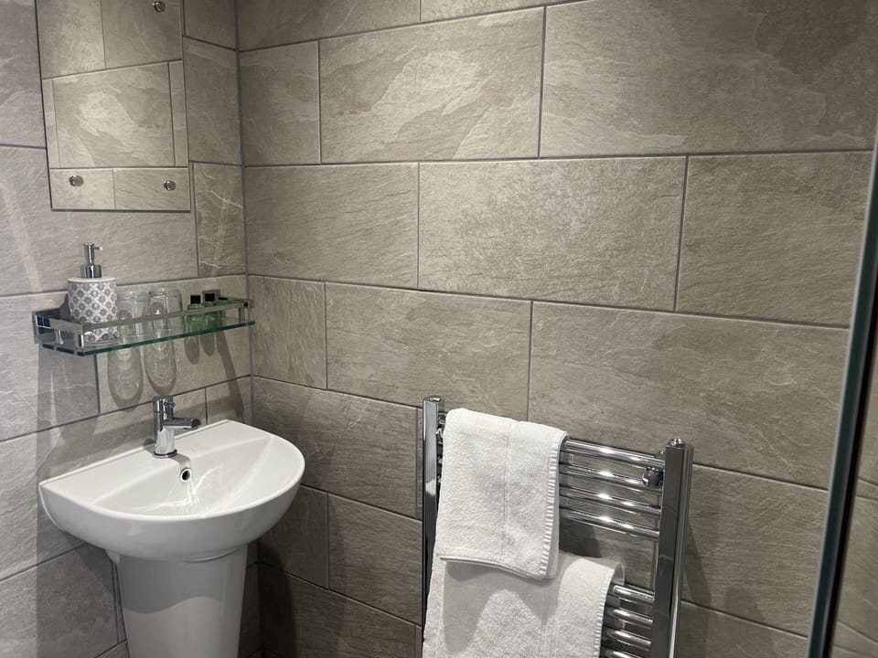 Double Room, Ensuite