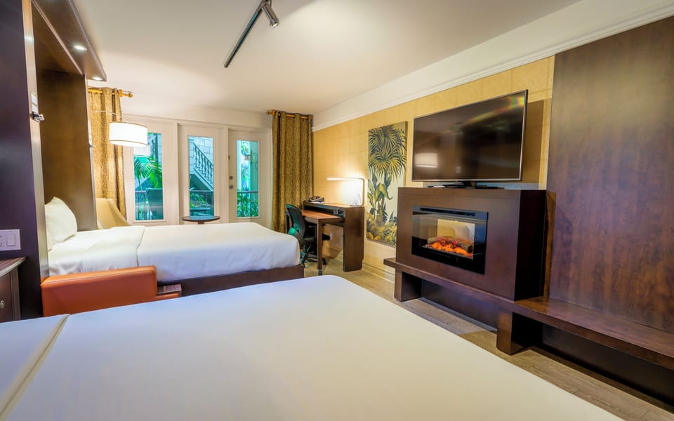 Superior Room, 1 Queen Bed, 1 Queen Murphy Bed with Garden View Terrace | Premium bedding, memory foam beds, in-room safe, desk