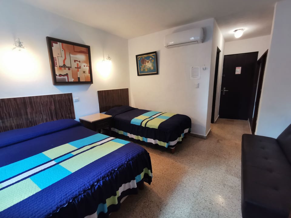Premium bedding, in-room safe, desk, laptop workspace