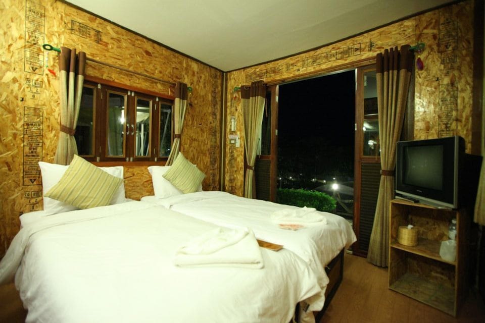 Superior Room (Baan Rung Nok) | Desk, rollaway beds, free WiFi