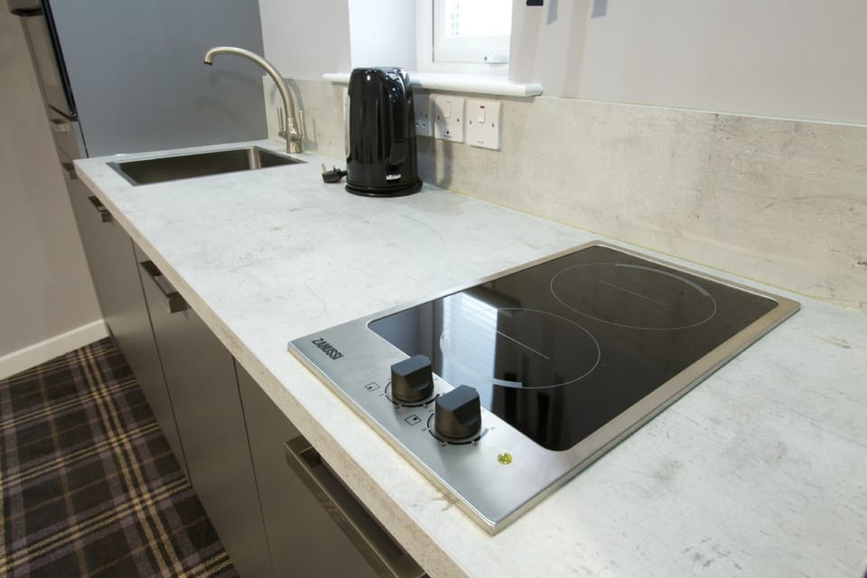 One Bedroom Apartment | Private kitchen | Coffee/tea maker, electric kettle