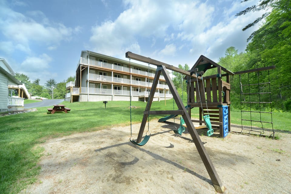 Children's play area - outdoor