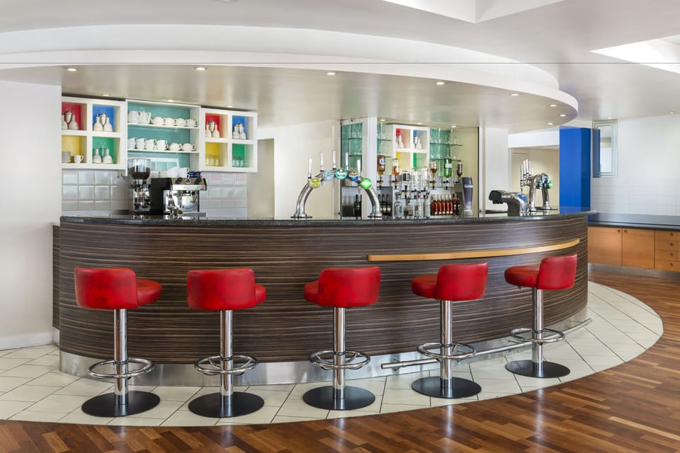 Park Inn by Radisson Birmingham Walsall M6 J9 Hotel in Walsall
