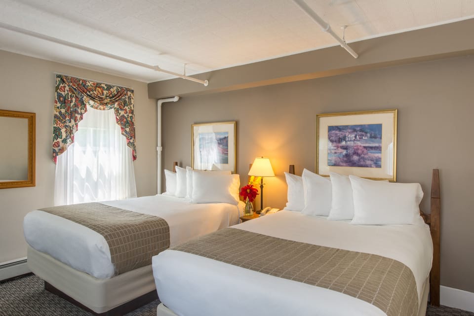 Signature Room, 2 Double Beds | Iron/ironing board, bed sheets