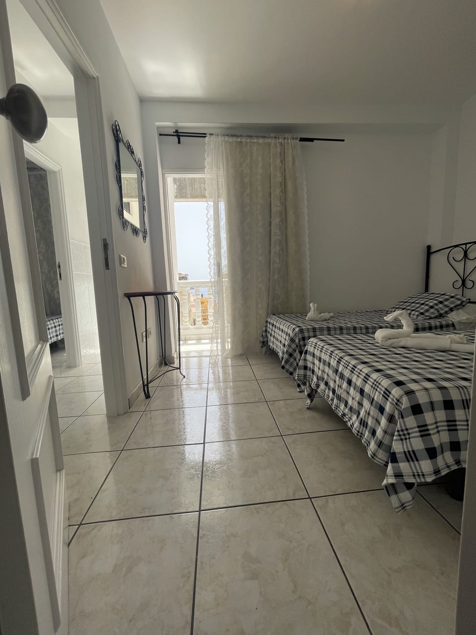 Twin Room, Private Bathroom | Free WiFi, bed sheets