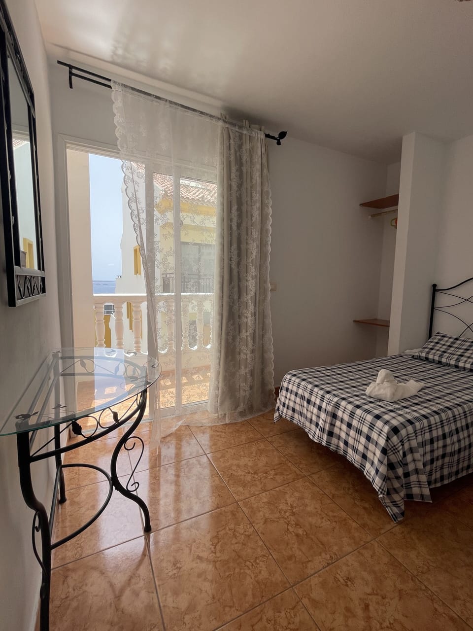Twin Room, Private Bathroom | Free WiFi, bed sheets