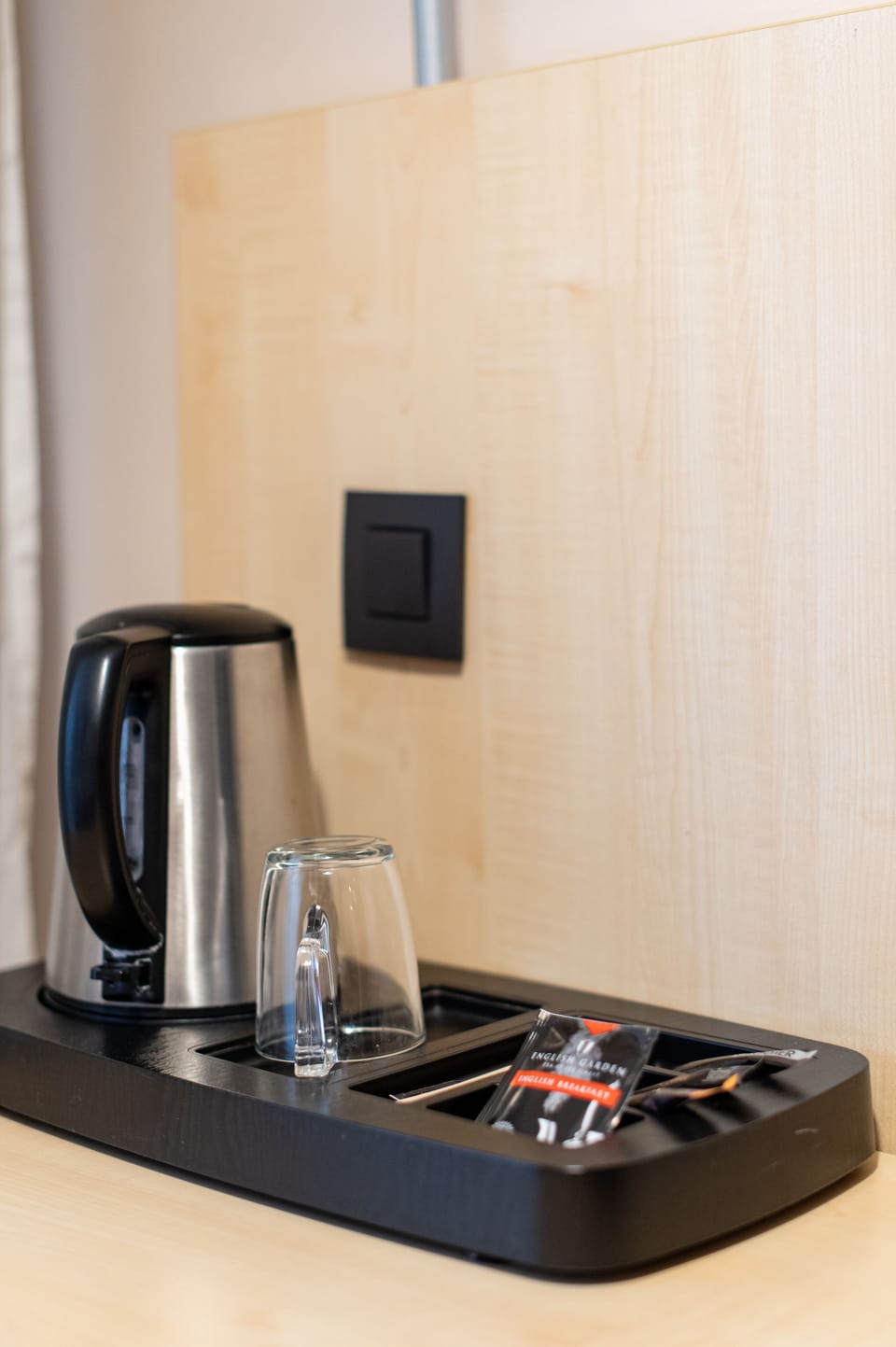 Single Room | Premium bedding, in-room safe, blackout drapes, soundproofing