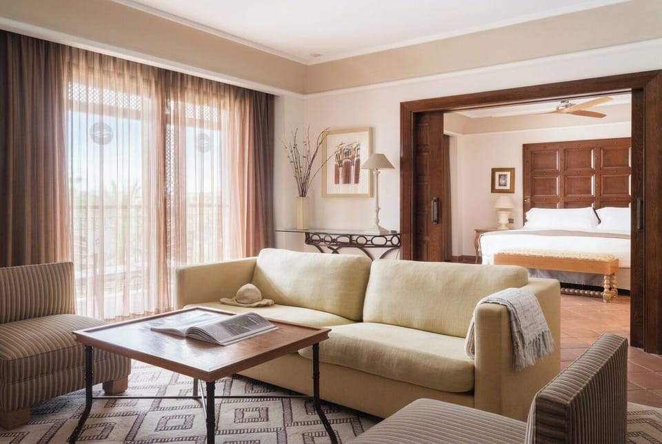 Minibar, in-room safe, desk, soundproofing