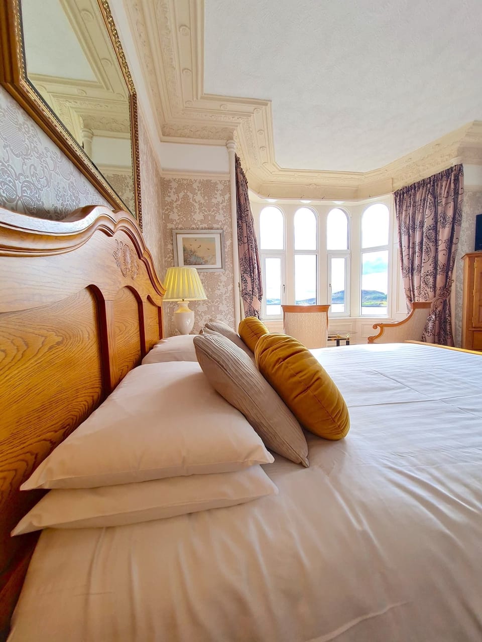 Room, 1 King Bed, Sea View (Room 6) | Premium bedding, iron/ironing board, bed sheets