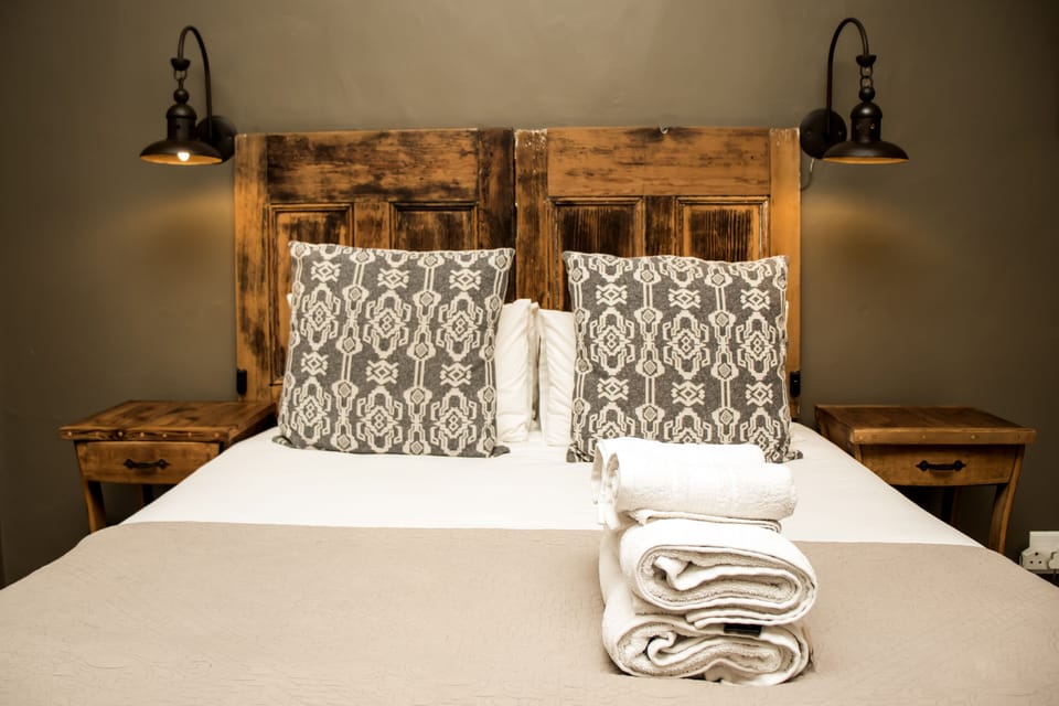 Herehuis Luxury Double Stable Unit | In-room safe, individually furnished, iron/ironing board, free WiFi