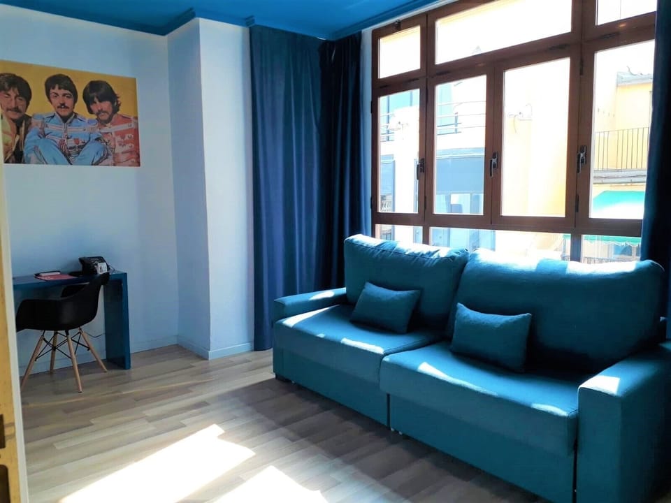 Quadruple Room, City View | Premium bedding, individually decorated, blackout drapes