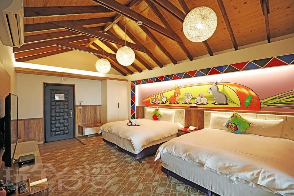 wooden house 2~4 people | Blackout drapes, free WiFi, bed sheets