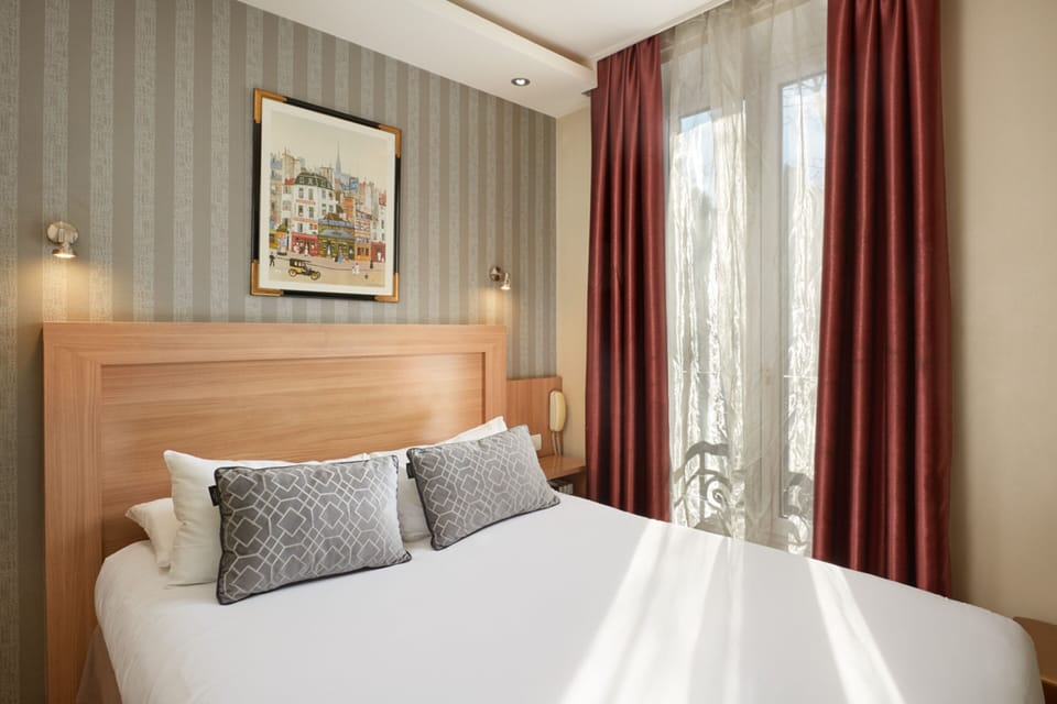 In-room safe, desk, blackout drapes, free WiFi