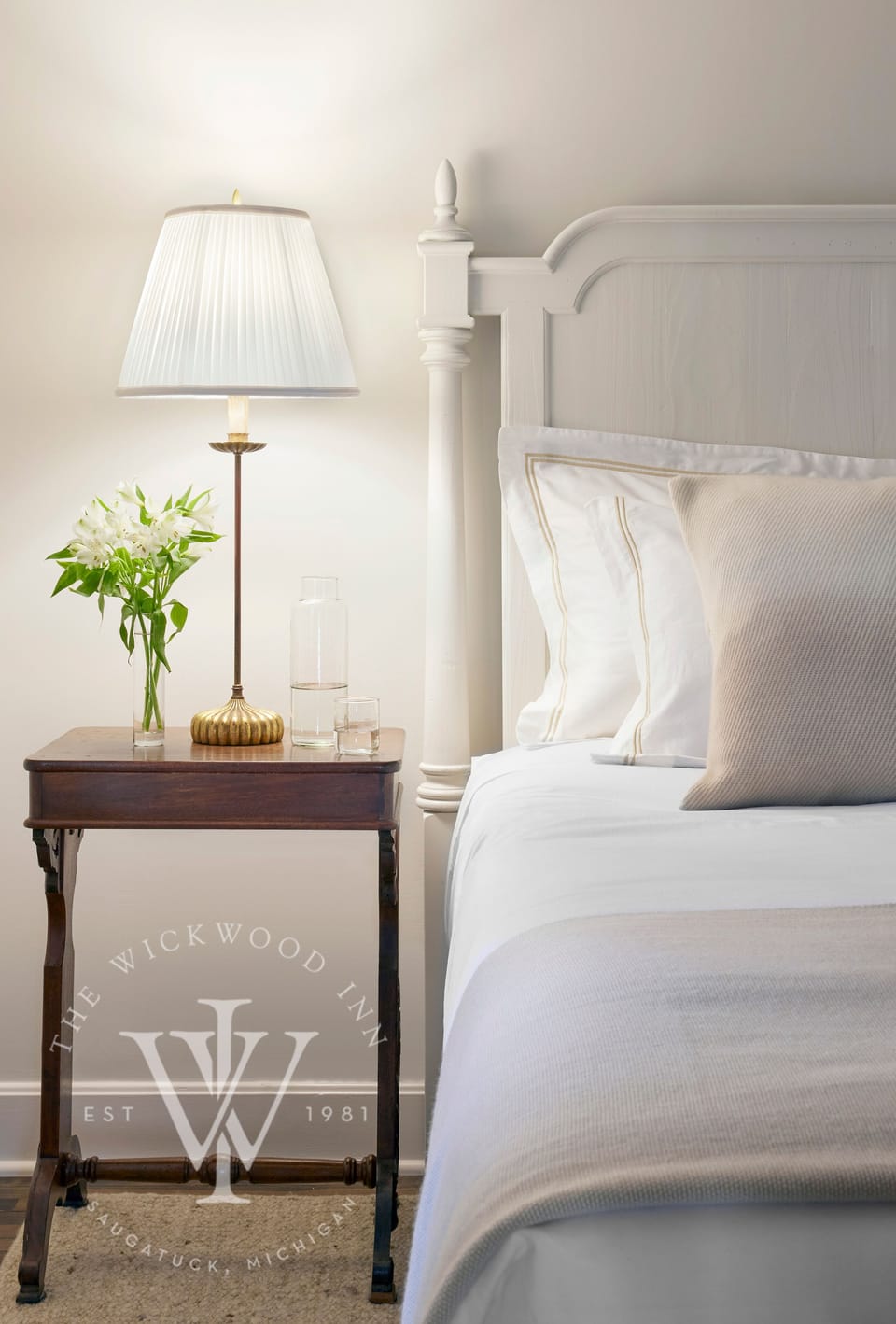 #7 | Egyptian cotton sheets, premium bedding, down comforters, pillowtop beds