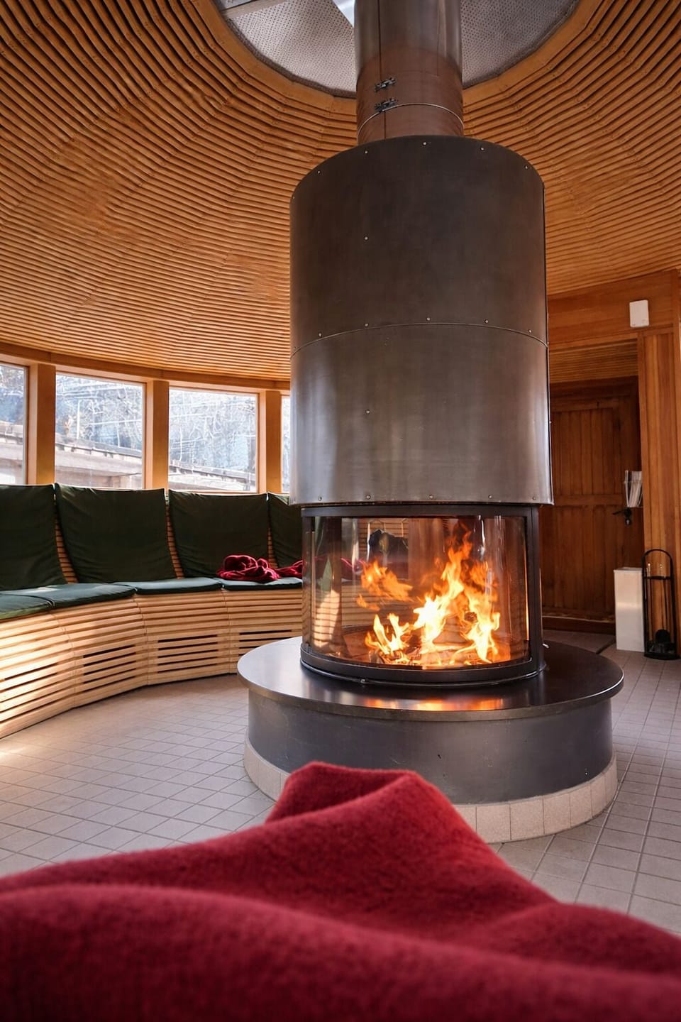 Sauna, body treatments, aromatherapy, body wraps, body scrubs, facials