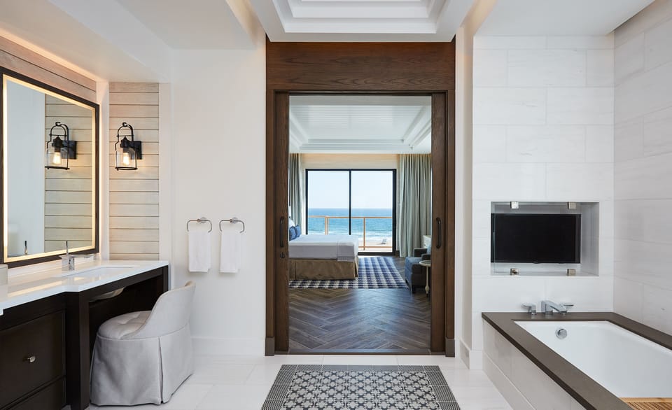 Premium bedding, pillowtop beds, in-room safe, iron/ironing board