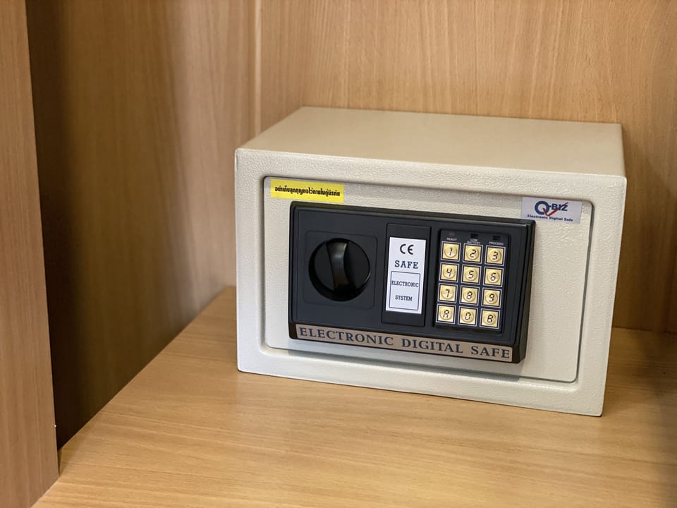 Grand Double Room, 1 Double Bed, City View | In-room safe, desk, free WiFi