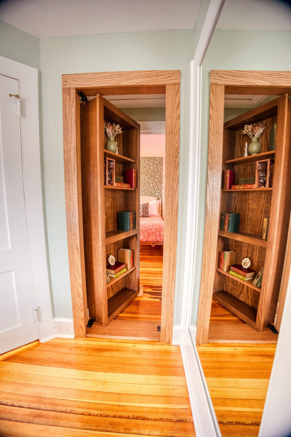 The Fox Den in the Mainhouse | 1 bedroom, premium bedding, laptop workspace, iron/ironing board