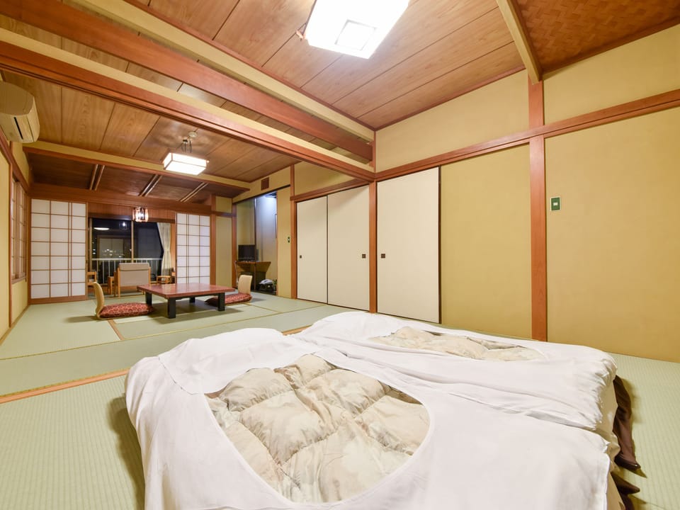 In-room safe, free WiFi
