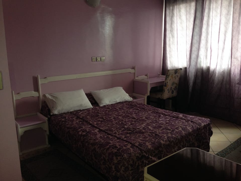 Double or Twin Room | In-room safe, desk, free WiFi