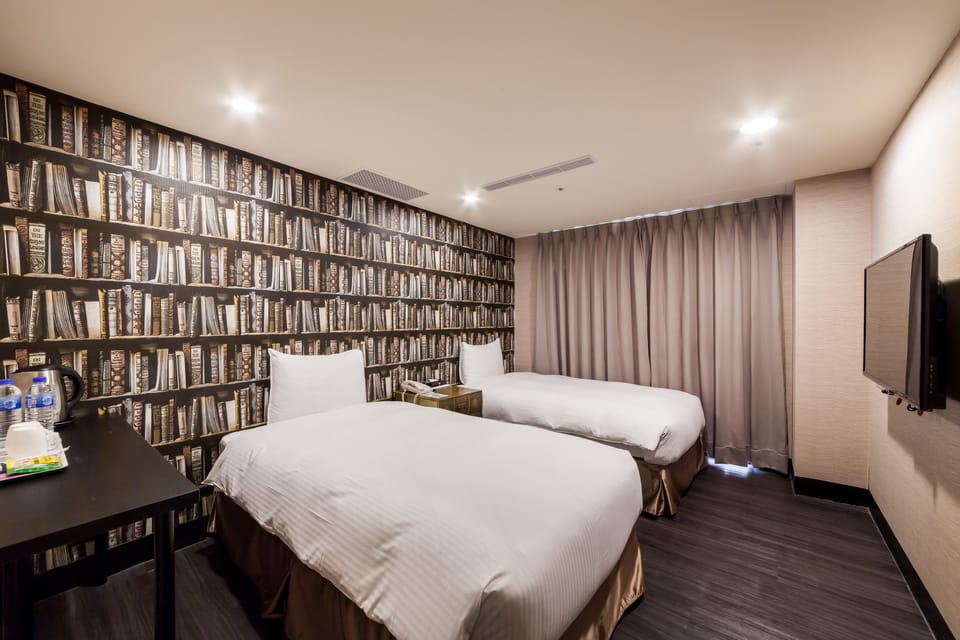 Business Twin Room, 2 Twin Beds | View from room