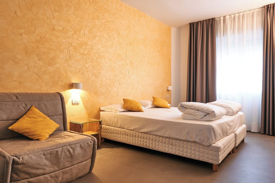 Standard Triple Room | Premium bedding, desk, free WiFi, bed sheets