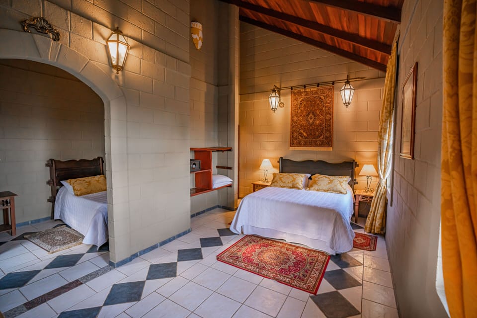 Suite (Master) | Minibar, in-room safe, individually decorated, individually furnished