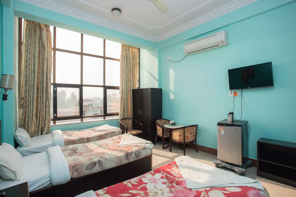 Minibar, desk, iron/ironing board, rollaway beds