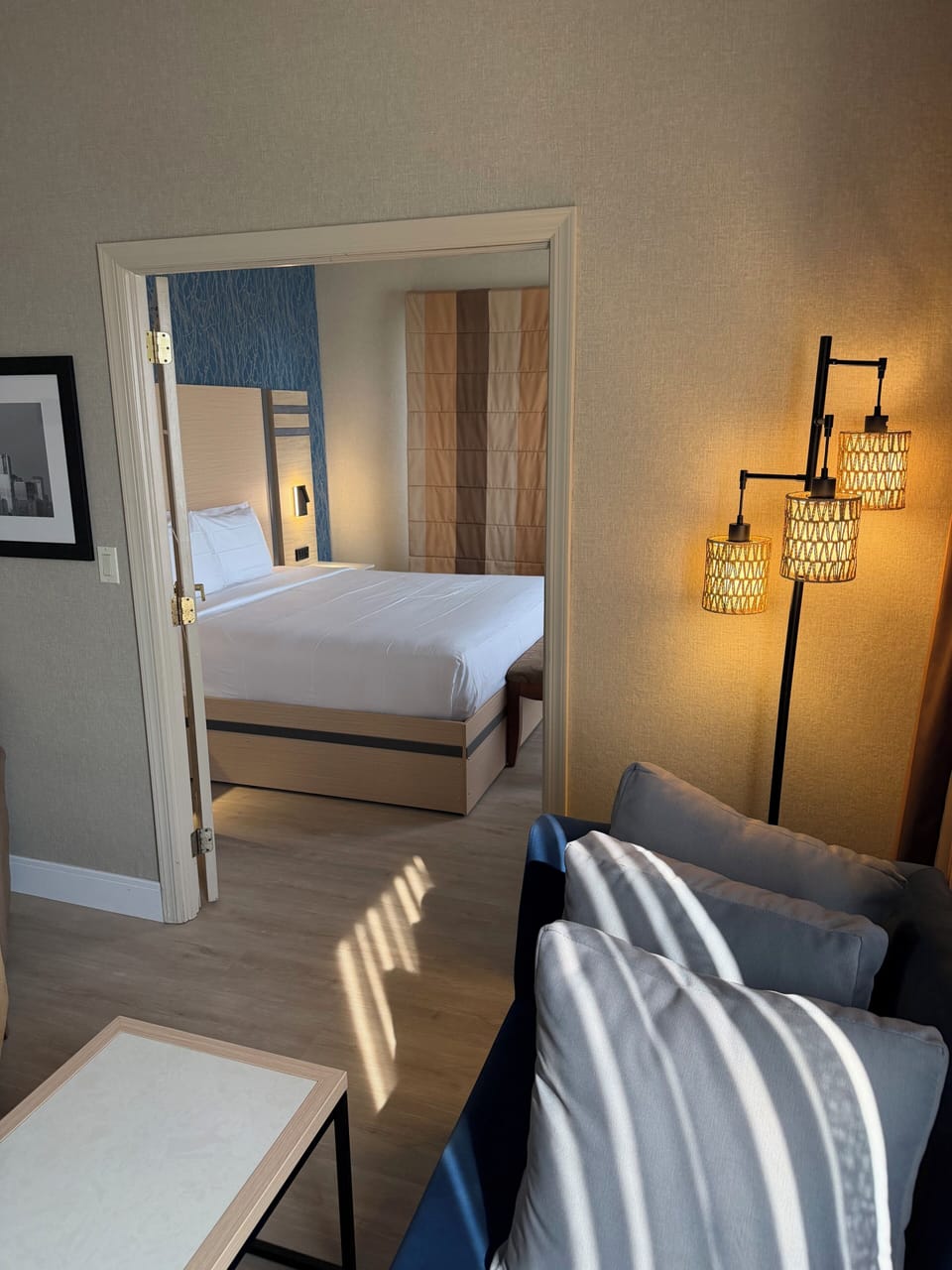 Executive Suite | Living area | 42-inch LCD TV with cable channels, TV